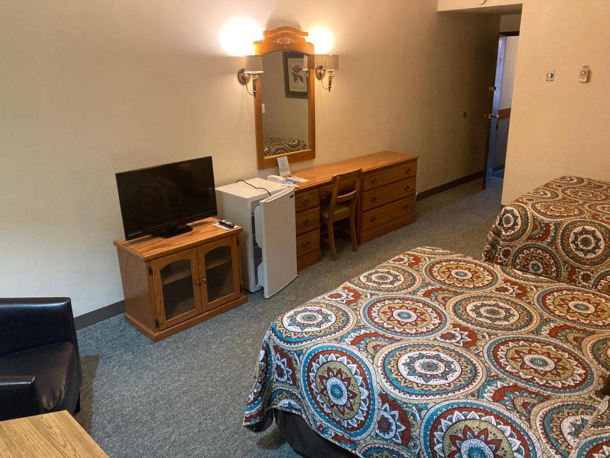 Landmark Motel Clintonville Zewnętrze zdjęcie