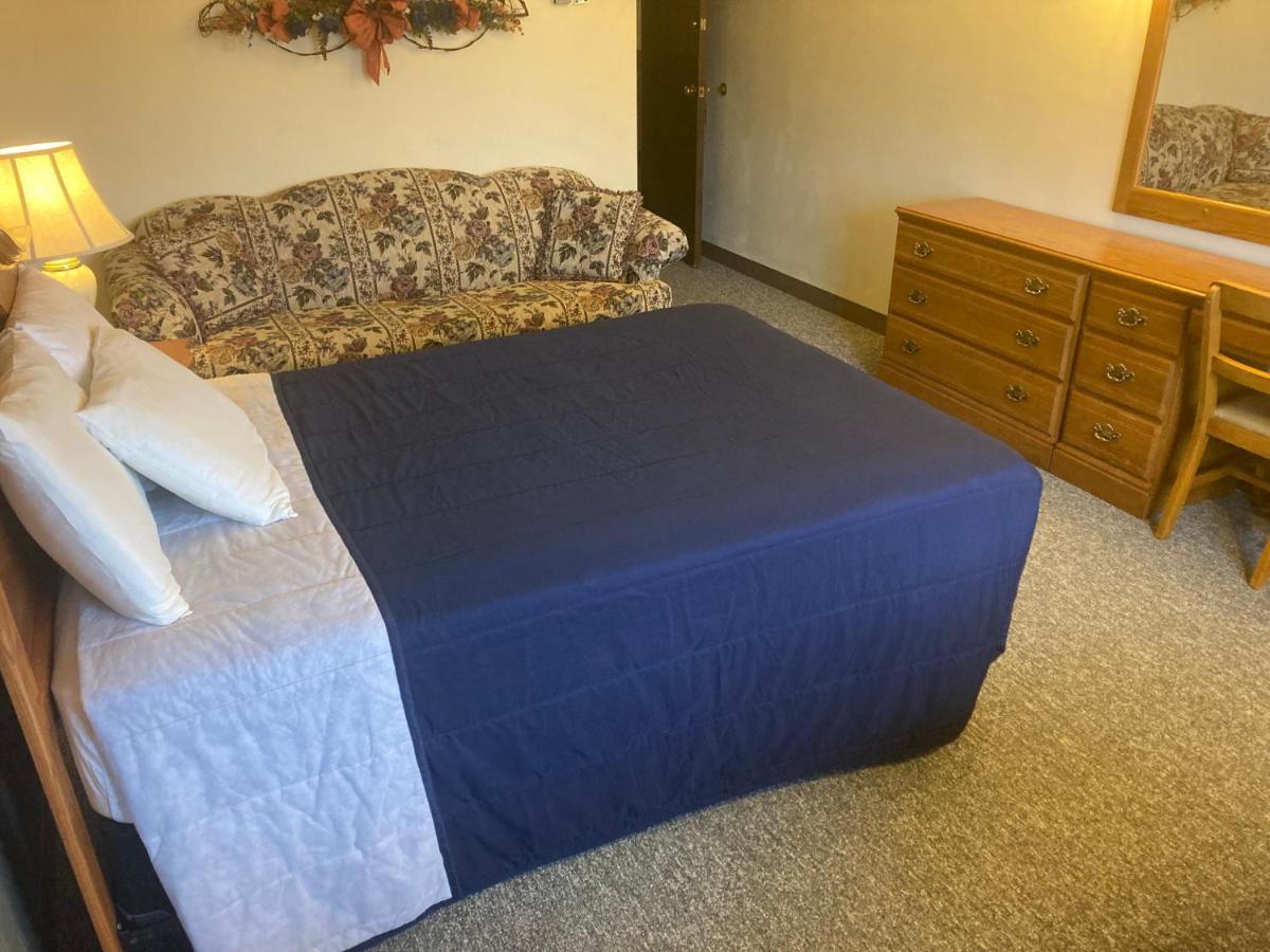 Landmark Motel Clintonville Zewnętrze zdjęcie
